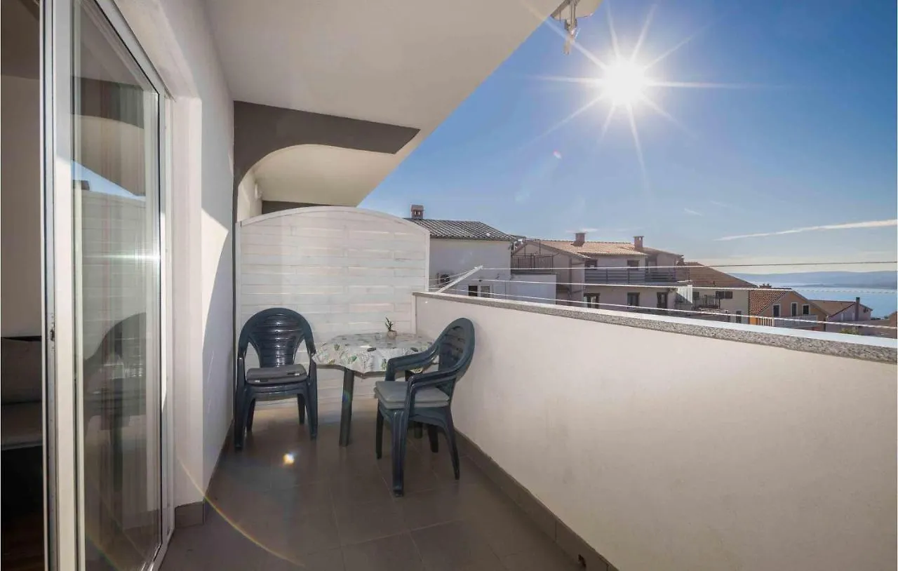 Stunning Apartment In Crikvenica With Wifi 0*,