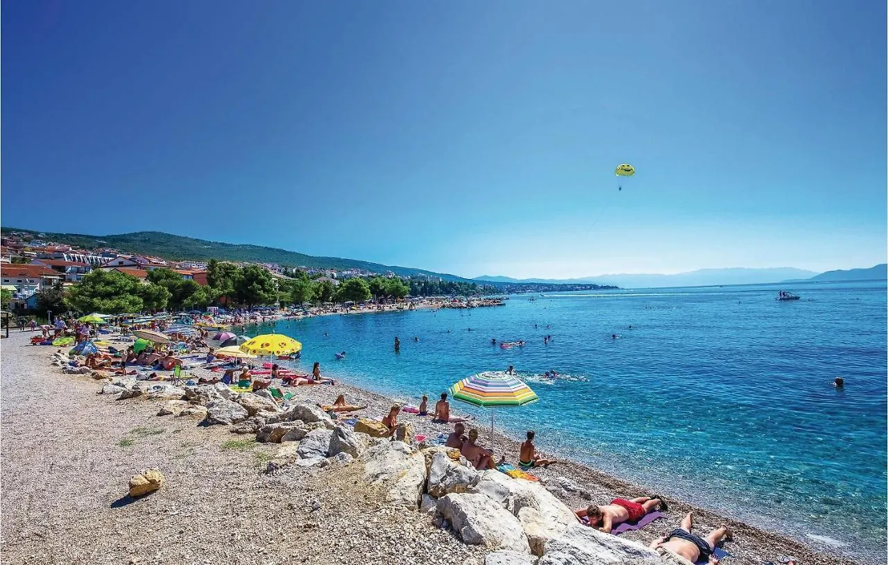 Stunning Apartment In Crikvenica With Wifi 0*,